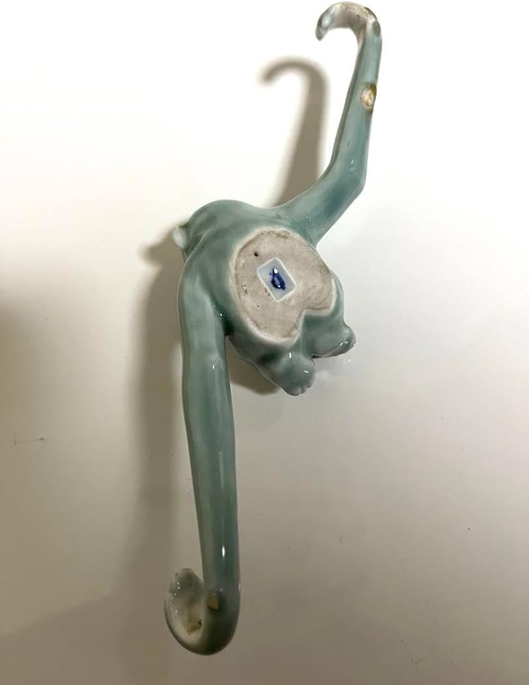 深川製磁　超希少　猿　置物　フック 深川製磁超希少猿置物フック